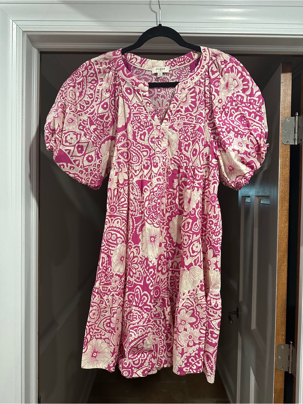 Umgee Pink & Cream Floral Puff-Sleeve Casual Dress